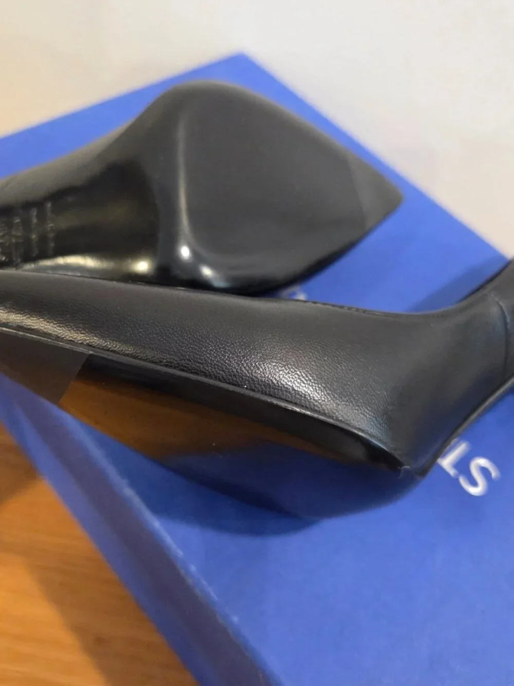 Stuart Weitzman Royal Black Nappa Leather Pumps